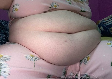 Growingpiggy1305