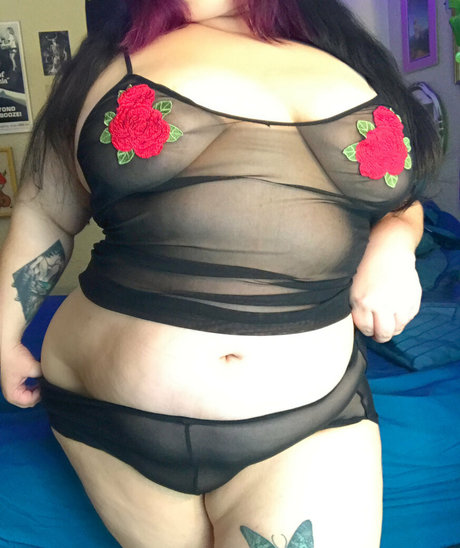 Naakte gelekte OnlyFans-foto van Scarletlabellefree