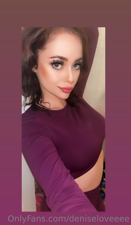 Naakte gelekte OnlyFans-foto van Deniseloveeee