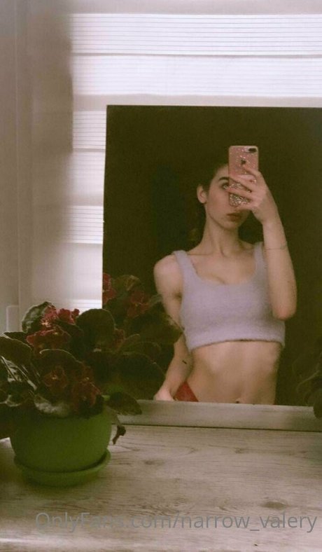 Naakte gelekte OnlyFans-foto van Narrowvalery