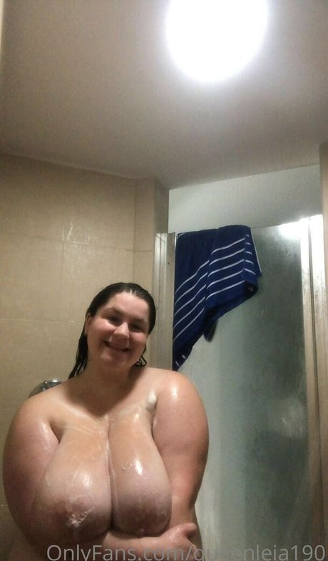 Queenleia190