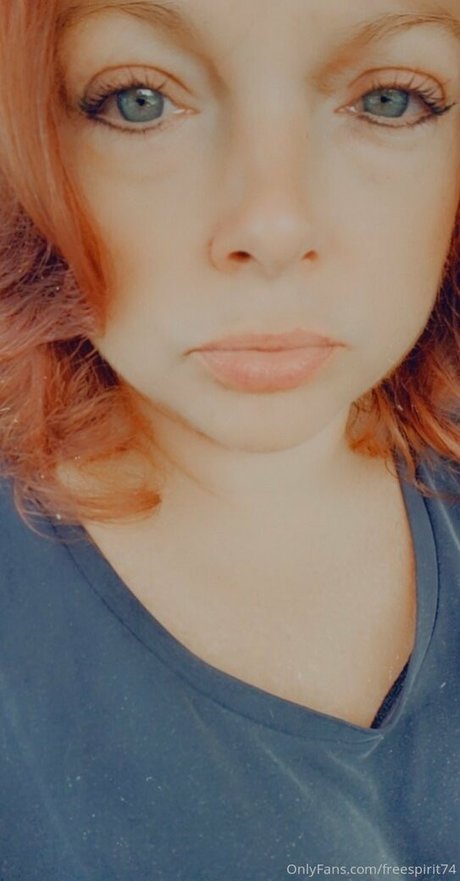 Naakte gelekte OnlyFans-foto van Gingerhippie74