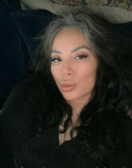 Naakte gelekte OnlyFans-foto van Hotmesstv