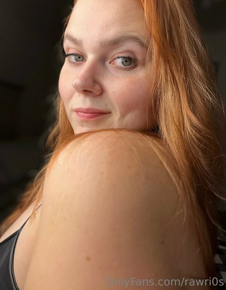 Naakte gelekte OnlyFans-foto van Bbapplehoneybbw