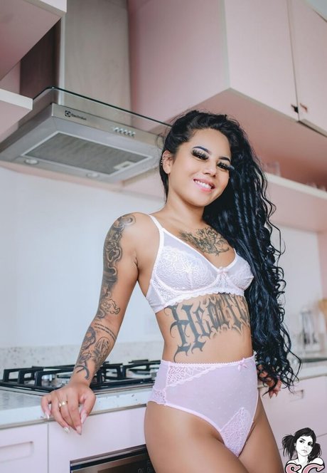 Valentina Naomi