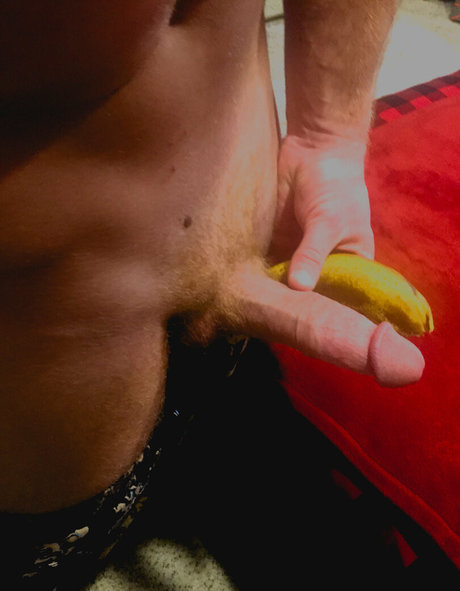 Naakte gelekte OnlyFans-foto van Gnoza27
