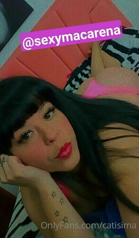 Naakte gelekte OnlyFans-foto van Catisima