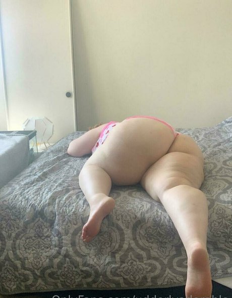 Naakte gelekte OnlyFans-foto van Zoey