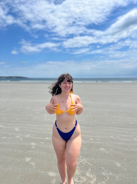 Naakte gelekte OnlyFans-foto van Pawgalert