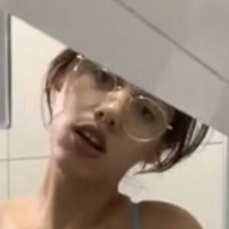 Naakte gelekte OnlyFans-foto van Havesoulx