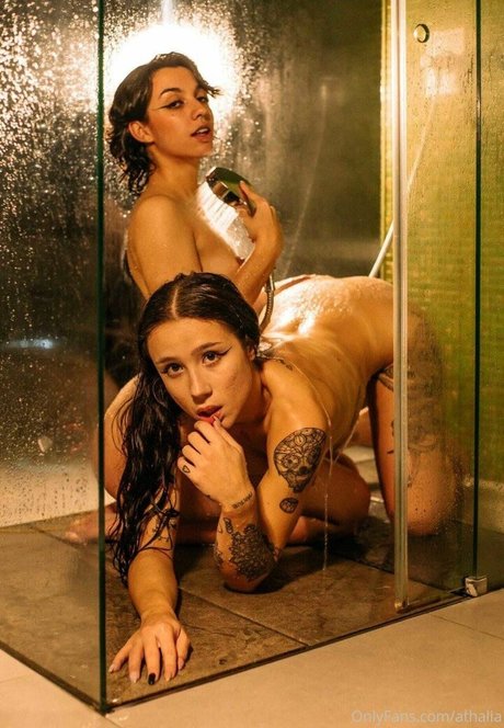 Naakte gelekte OnlyFans-foto van Pepperflavor