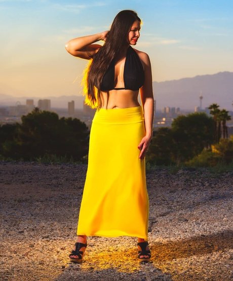 Naakte gelekte OnlyFans-foto van Eimeo
