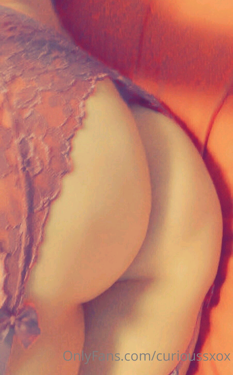 Curioussxox
