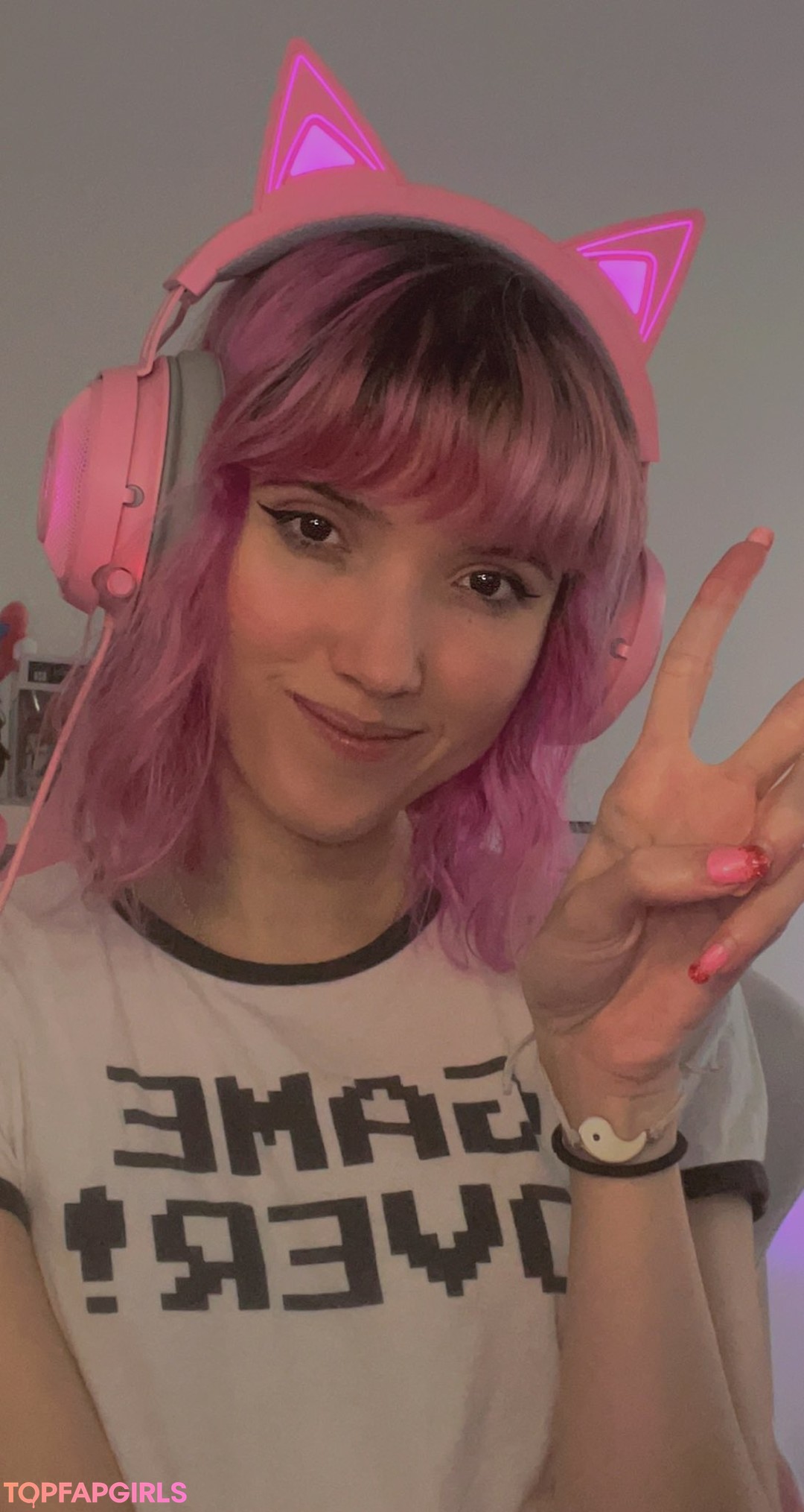 Naakte gelekte OnlyFans-foto van Strawberry Girl Kairi #54 Naakte gelekte OnlyFans-foto van Strawberry Girl Kairi #54