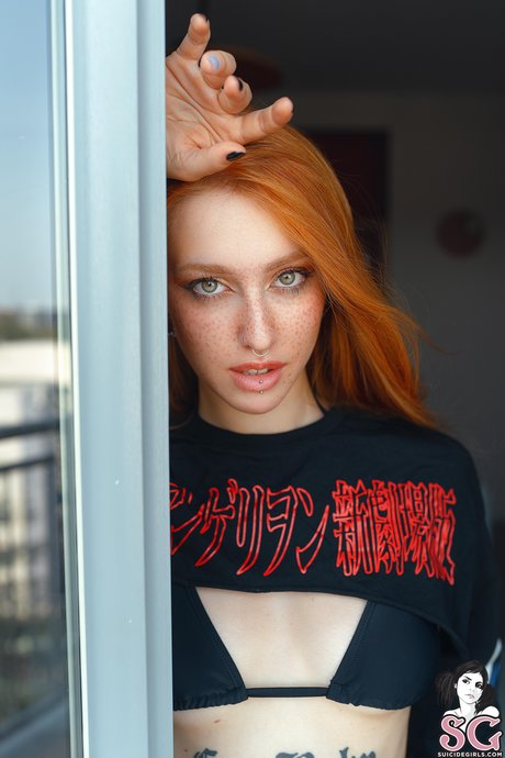 Naakte gelekte OnlyFans-foto van Violetlatte