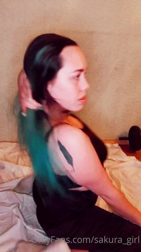 Naakte gelekte OnlyFans-foto van Lera Lera
