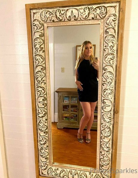 Naakte gelekte OnlyFans-foto van Edentaylorxo