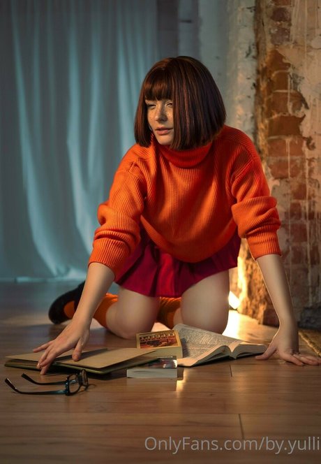Naakte gelekte OnlyFans-foto van Byyulli