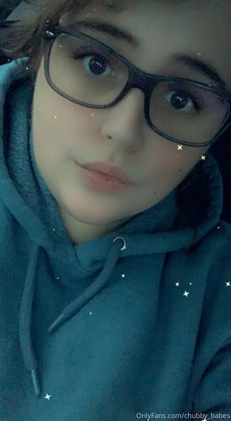 Naakte gelekte OnlyFans-foto van Chubbybabes