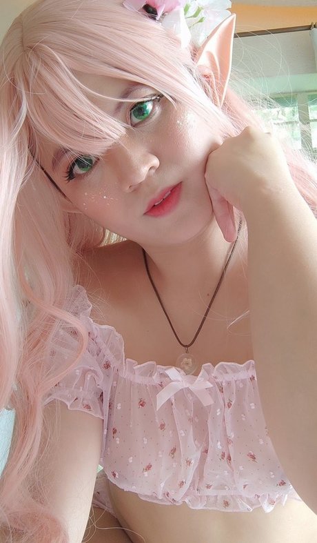 Naakte gelekte OnlyFans-foto van Ichigo Usagi