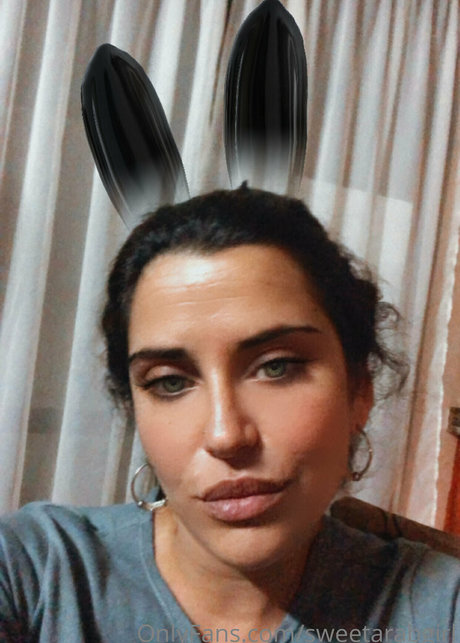 Sweetarabgirl