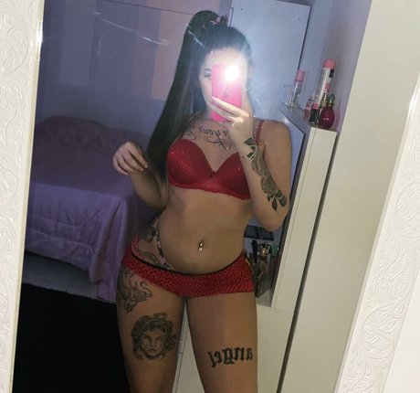 Naakte gelekte OnlyFans-foto van Gabybc