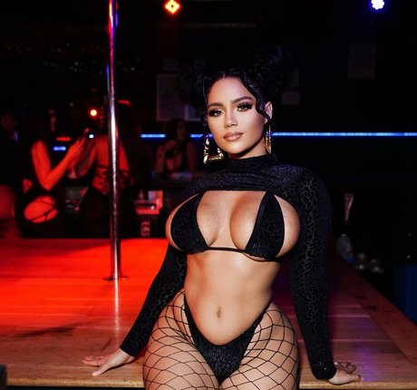 Naakte gelekte OnlyFans-foto van Makeawishstar