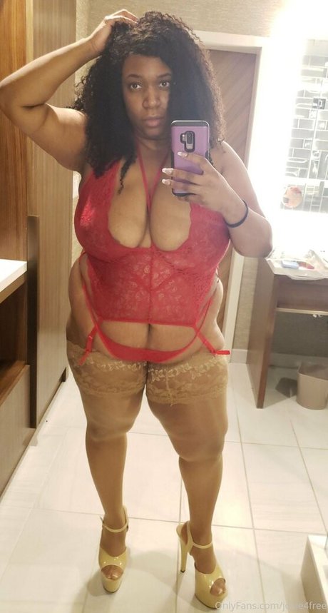 Josie4free