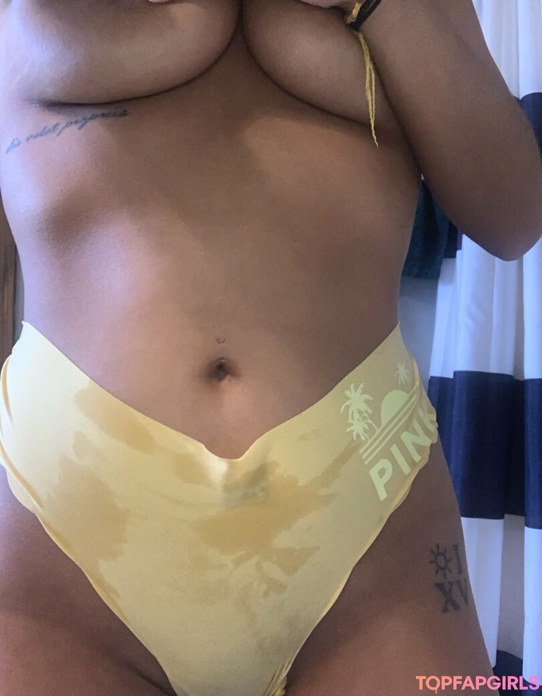 Naakte gelekte OnlyFans-foto van Princesa #6 Naakte gelekte OnlyFans-foto van Princesa #6