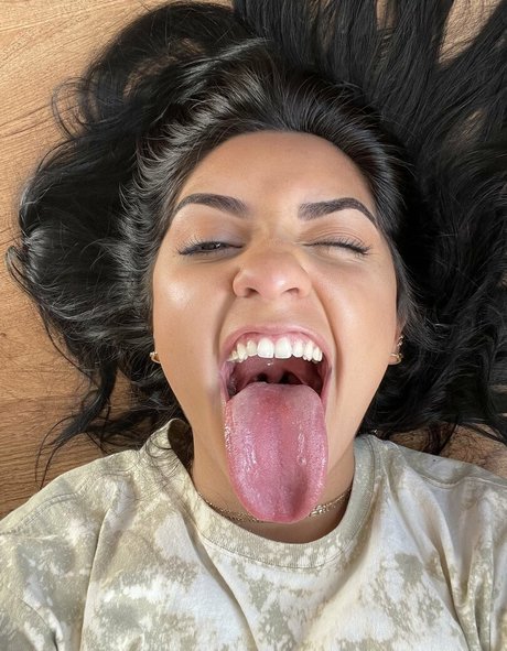 Naakte gelekte OnlyFans-foto van Magzilla Magzillac