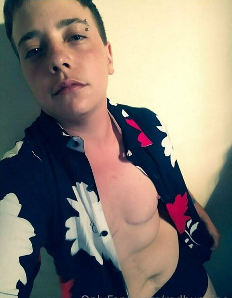 Redbunniee