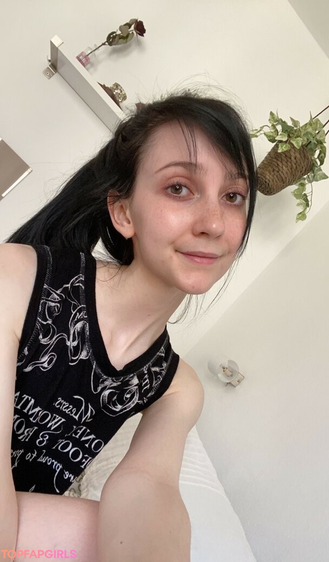 Naakte gelekte OnlyFans-foto van Nananightray #22 Naakte gelekte OnlyFans-foto van Nananightray #22