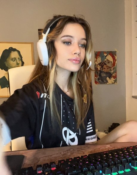 Naakte gelekte OnlyFans-foto van Seckooh