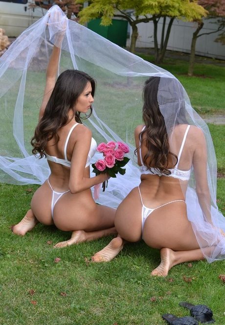 Twinsdoublepleasure