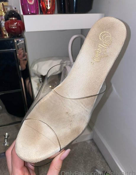 Naakte gelekte OnlyFans-foto van Dollybitch