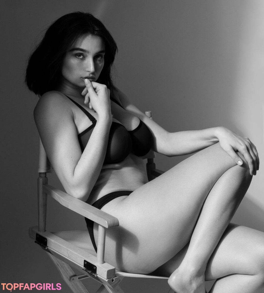 Naakte gelekte OnlyFans-foto van Meaganiscool #10 Naakte gelekte OnlyFans-foto van Meaganiscool #10