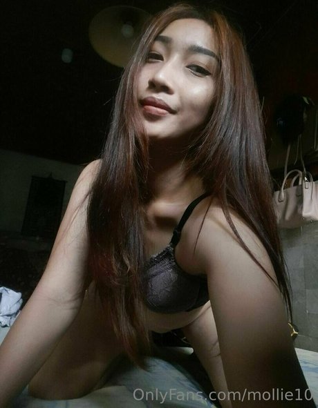 Naakte gelekte OnlyFans-foto van Mollie10