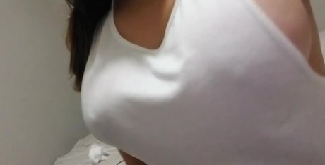 Naakte gelekte OnlyFans-foto van Jean Michaels