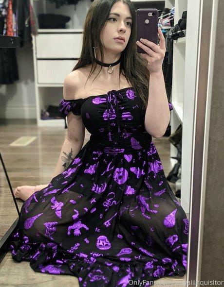 Naakte gelekte OnlyFans-foto van Kawaiiinquisitor