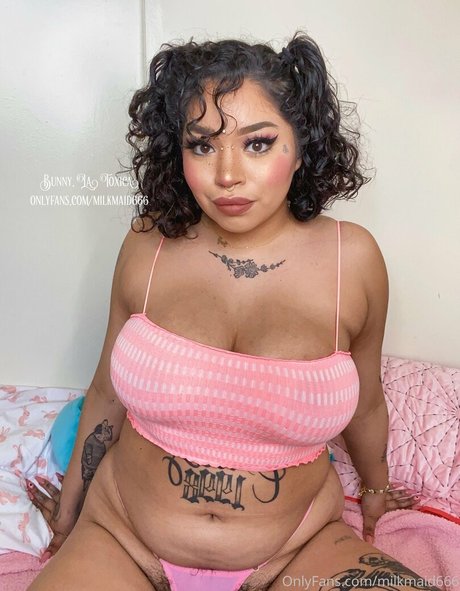 Milkmaid666