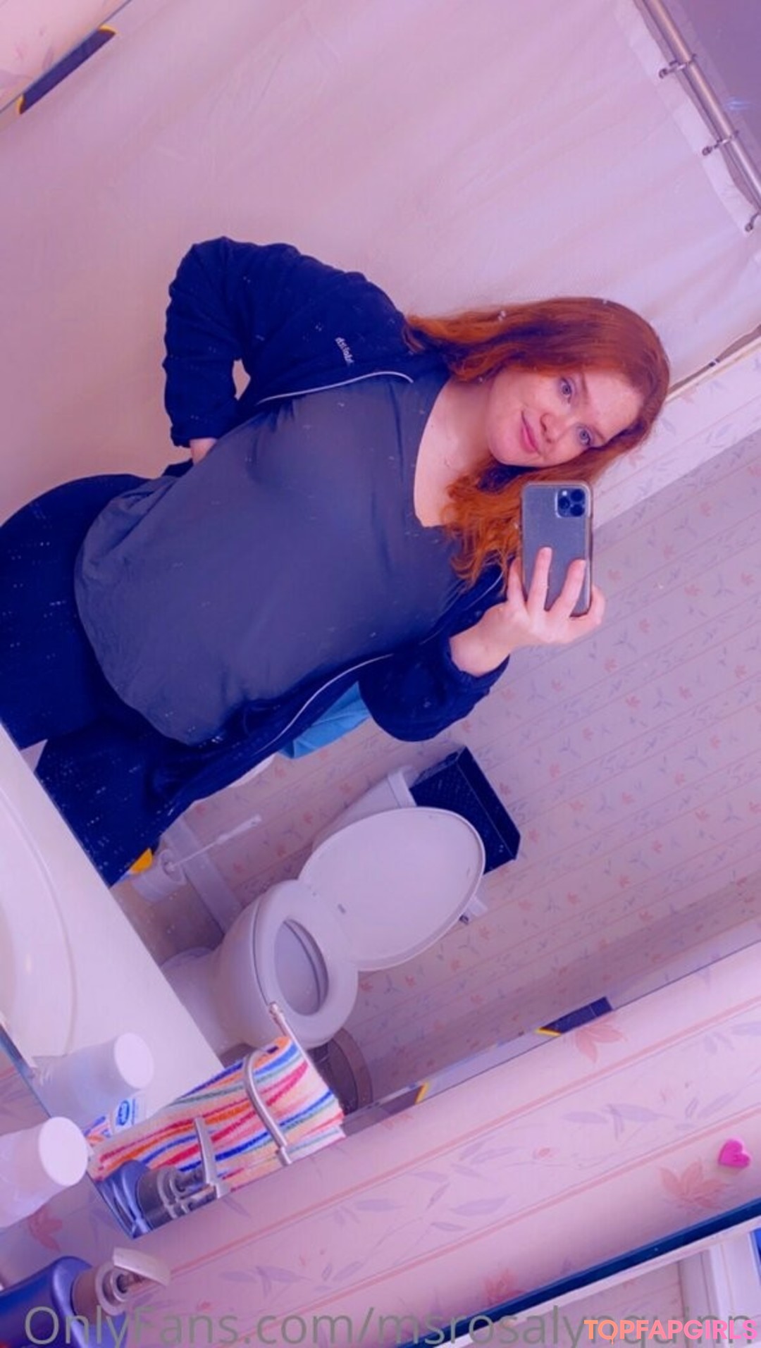 Naakte gelekte OnlyFans-foto van Msrosalynquinn555 #1 Naakte gelekte OnlyFans-foto van Msrosalynquinn555 #1