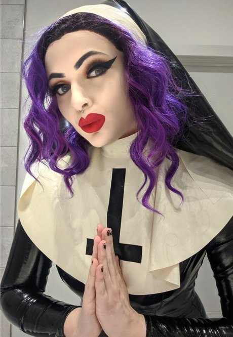 Empress Poison