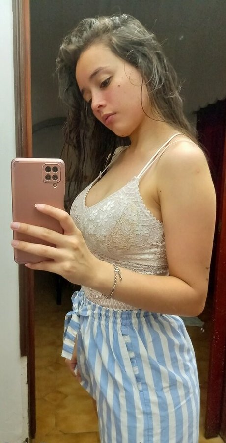 Naakte gelekte OnlyFans-foto van Missprincess69