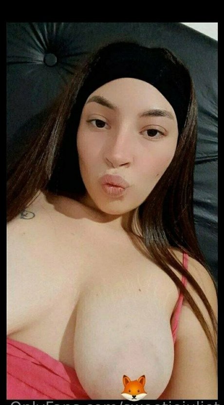 Naakte gelekte OnlyFans-foto van Sweetiejuliet