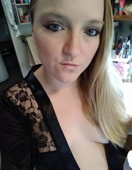 Aprilrose1992