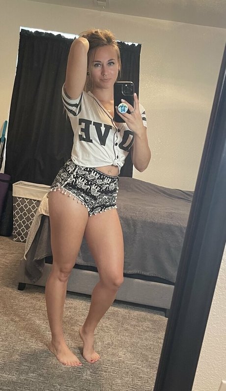 Naakte gelekte OnlyFans-foto van Erintakesrequests