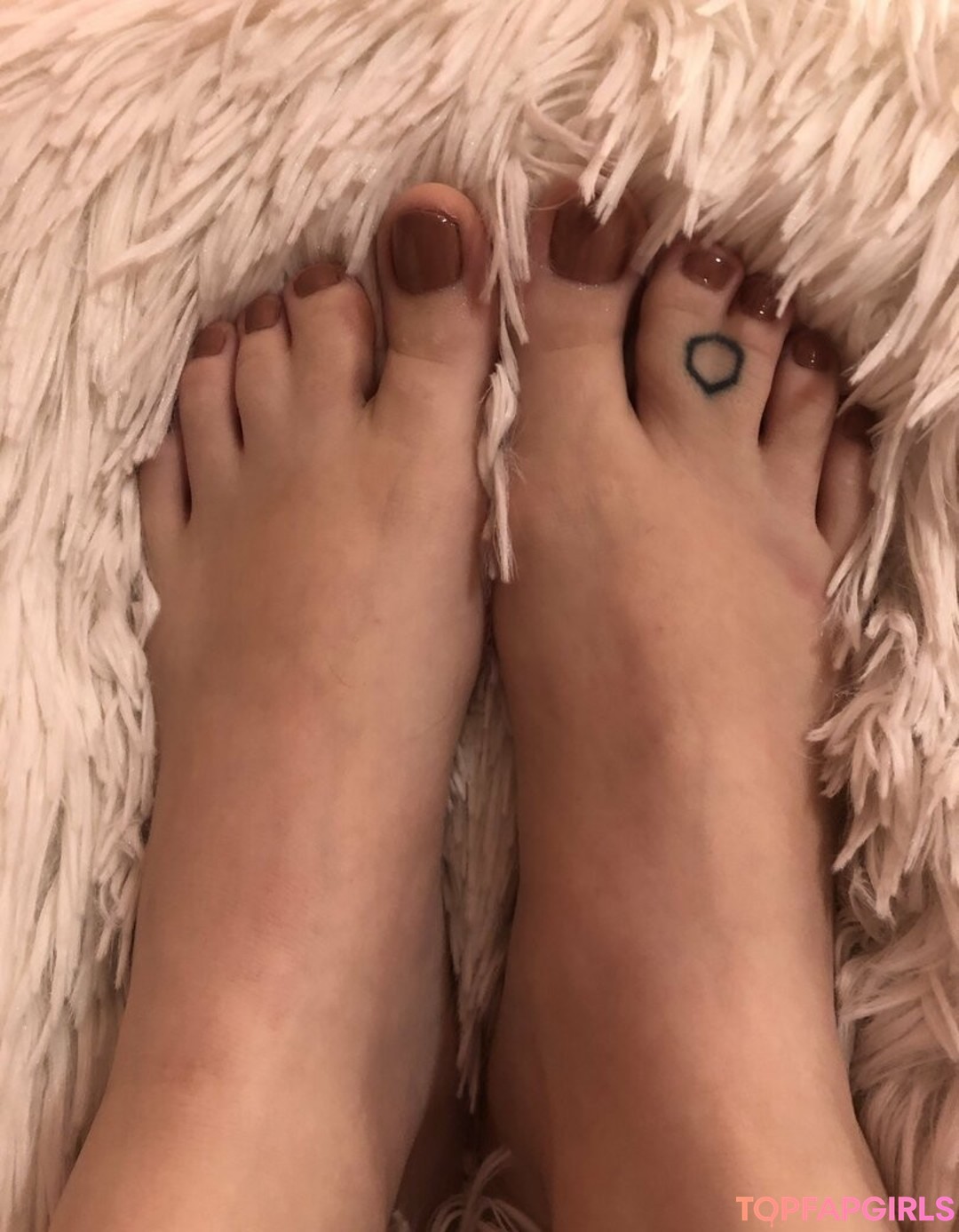 Naakte gelekte OnlyFans-foto van Cutewebbies #41 Naakte gelekte OnlyFans-foto van Cutewebbies #41