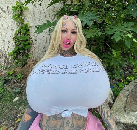 Naakte gelekte OnlyFans-foto van Sexymarymagdalene