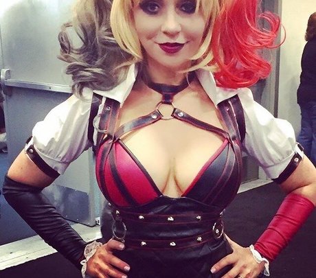 Tara Strong