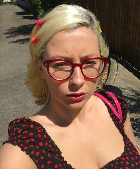 Naakte gelekte OnlyFans-foto van Sliceofsalami